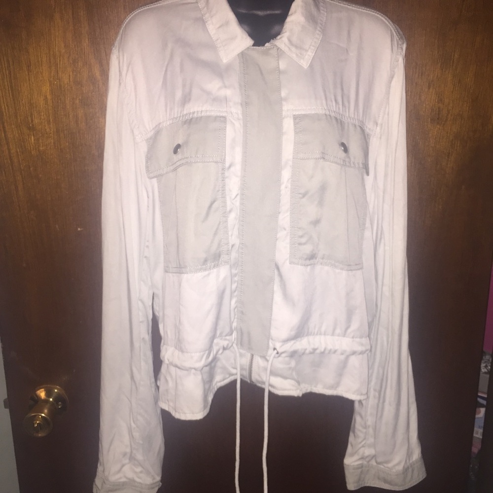 NWT Gap zip up jacket